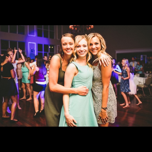 Meet your Posher, Michelle - Picture 1 of 1